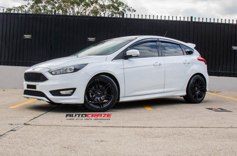 FORD FOCUS  5 STUD  CC02 MATTE BLACK